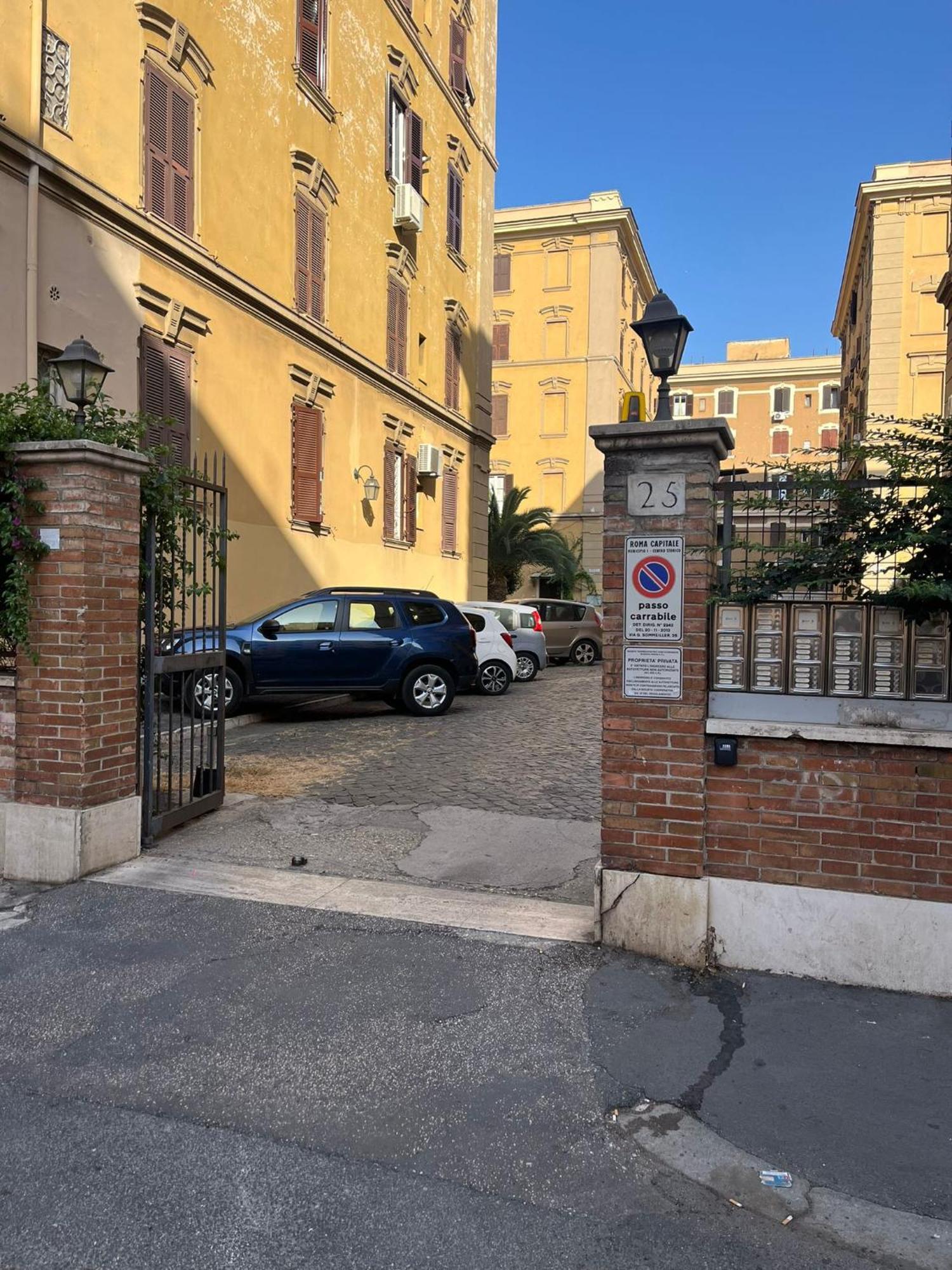 Roma Central Apartment San Giovanni Экстерьер фото